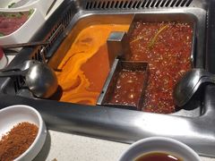 -海底捞火锅鲜切牛肉主题店(长寿路店)