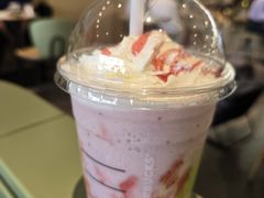 -星巴克臻选(华堂·新辰汇店)