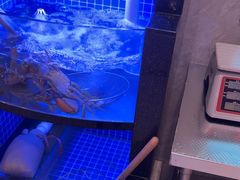 -七欣天香辣蟹火锅(闵行浦江欢乐颂店)