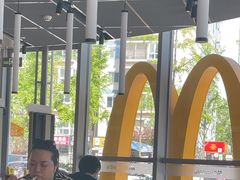 -麦当劳(北苑秋实路店)