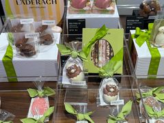-杭州大厦LSE城市生活超市(杭州大厦店)