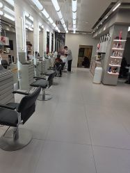 -Z.X HAIR SALON张新美业