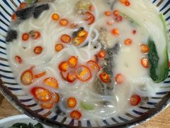 -鲜越鲜鱼粉(财富购物中心店)