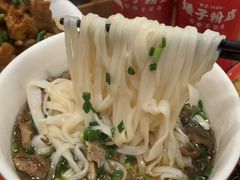 -矮子粉店1985·长沙米粉(湘春路店)