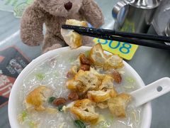 艇仔粥-穗银肠粉店(东川路店)
