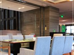 -大雁塔假日酒店·绿茵阁西餐厅