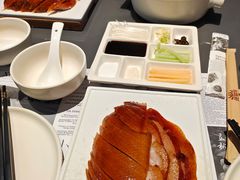 酥不腻烤鸭-小大董·烤鸭(观景餐厅·南京西路店)