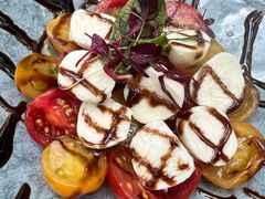 -Golden Lily河内巴黎法越料理餐厅(建国西路店)