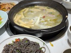 -周渝食惦酸菜鱼(青浦店)