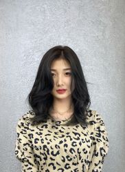 -变画·发型STUDIO