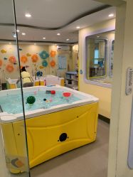 -鱼乐贝贝婴幼儿亲子水育(幸福街店)