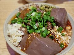 -谢老五跷脚牛肉·非遗传承店