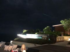 -瑰丽酒店·海吧·天际下午茶·现场DJ·天台酒吧