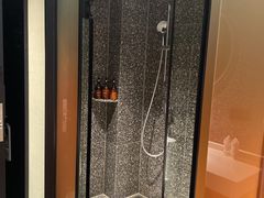 -柏曼酒店(合肥国购广场三里庵地铁店)