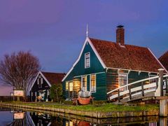 -嘉百乐超市(新东街店)