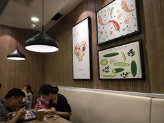 大堂-魏家凉皮(协和店)