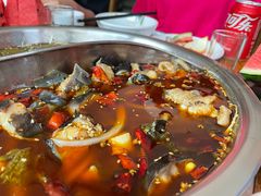 -重庆鱼美佳火锅(四川师大店)