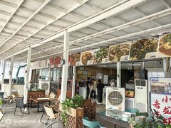 -去吃小龙虾·江湖菜·烧烤(南滨路店)