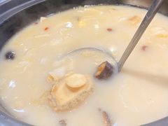招牌佛跳墙-喜上喜鸡煲翅(吉大店)