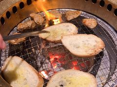 -山川小町·极番烧肉(新地假日广场店)