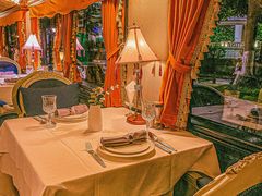 -火车头法国西餐厅