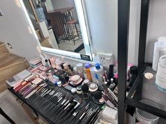 -ME觅妆·定制美妆·彩妆私教(菱角湖店)