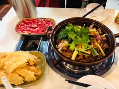 -胡须佬鸡煲四季火锅(龙珠大道店)