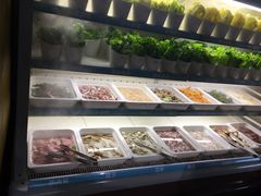 -领鲜活海鲜榴莲自助火锅(东门店)