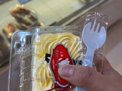 -白玉兰食品甜凤店(合生汇店)