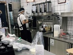 -沪上阿姨鲜果茶(桥头地铁站店)
