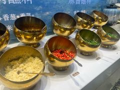 -捞小鲜虾滑海鲜自助火锅(嵊州吾悦店)