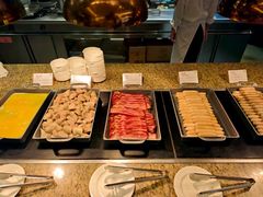 -华邑酒店·鲜艳全日自助餐厅