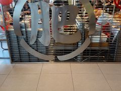 -肥肥虾庄·金牌油焖大虾(汉街SKP店)