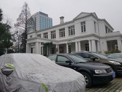 -南京双门楼宾馆(盐仓桥地铁站阅江楼店)