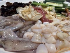 -鱼满舱·鲜活海鲜·正宗鲁菜