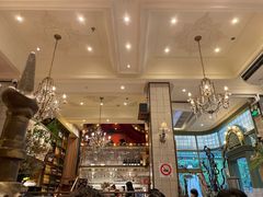 -玛格萝妮比萨屋(四平店)
