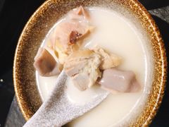 -新草堂锅物料理(泉城路店)