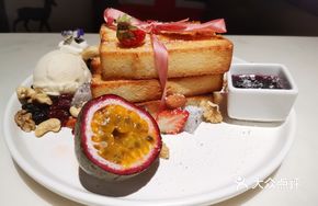 Vanilla Honey Bowtie Toast