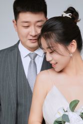 -布丁婚纱摄影工作室