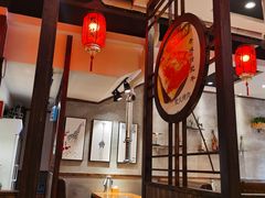 大堂-极简·炭火烤肉主题餐厅·龙虾烧烤·烤羊排(宝龙店)