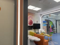-极橙儿童齿科矫正中心(奥城店)