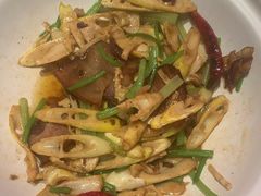 -鑫小城故事·藕汤·家常菜(台北一路总店)