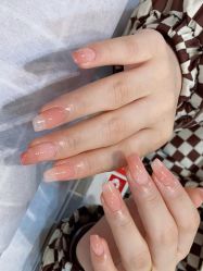 -UGIRL有个美甲