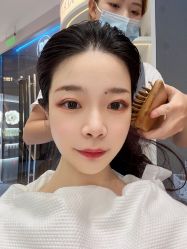 -PE SALON