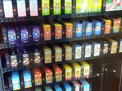 -泡泡玛特POPMART(大卫城店)
