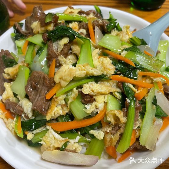 老周一品砂锅小吃店(学府店)