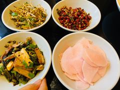 -黔蘑菇四季餐厅(观山湖店)