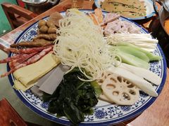 -周小明火锅(黑金冠社区店)