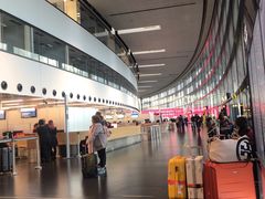 -维也纳国际机场