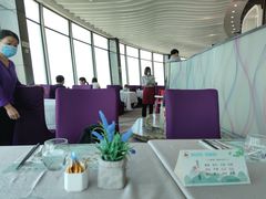 -亚洲国际大酒店·云顶阁旋转自助餐厅